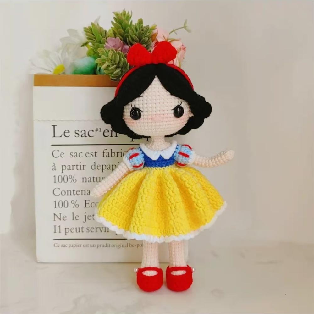 Snow White Crochet DIY--Style B