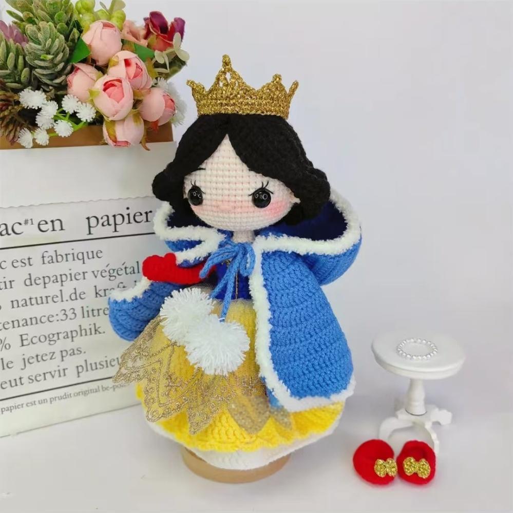 Snow White Crochet DIY--Style D